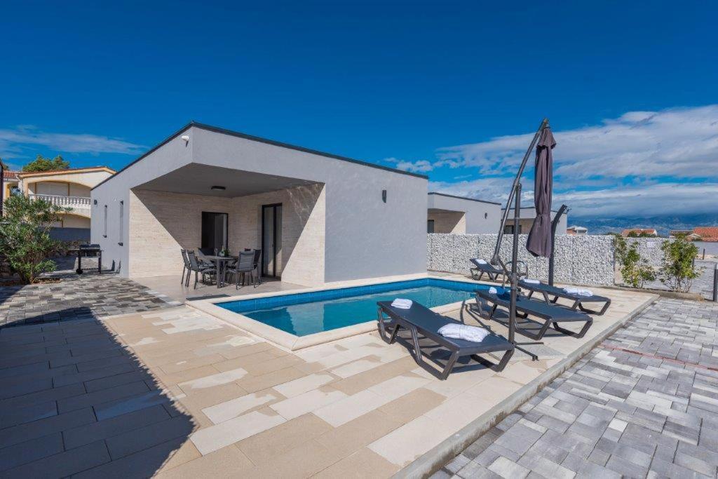 More Exclusive Villas And Spa Vir Exterior foto